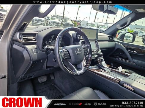 Used 2023 Lexus LX 600 4WD w/ Accessory Package (Z1) image 34