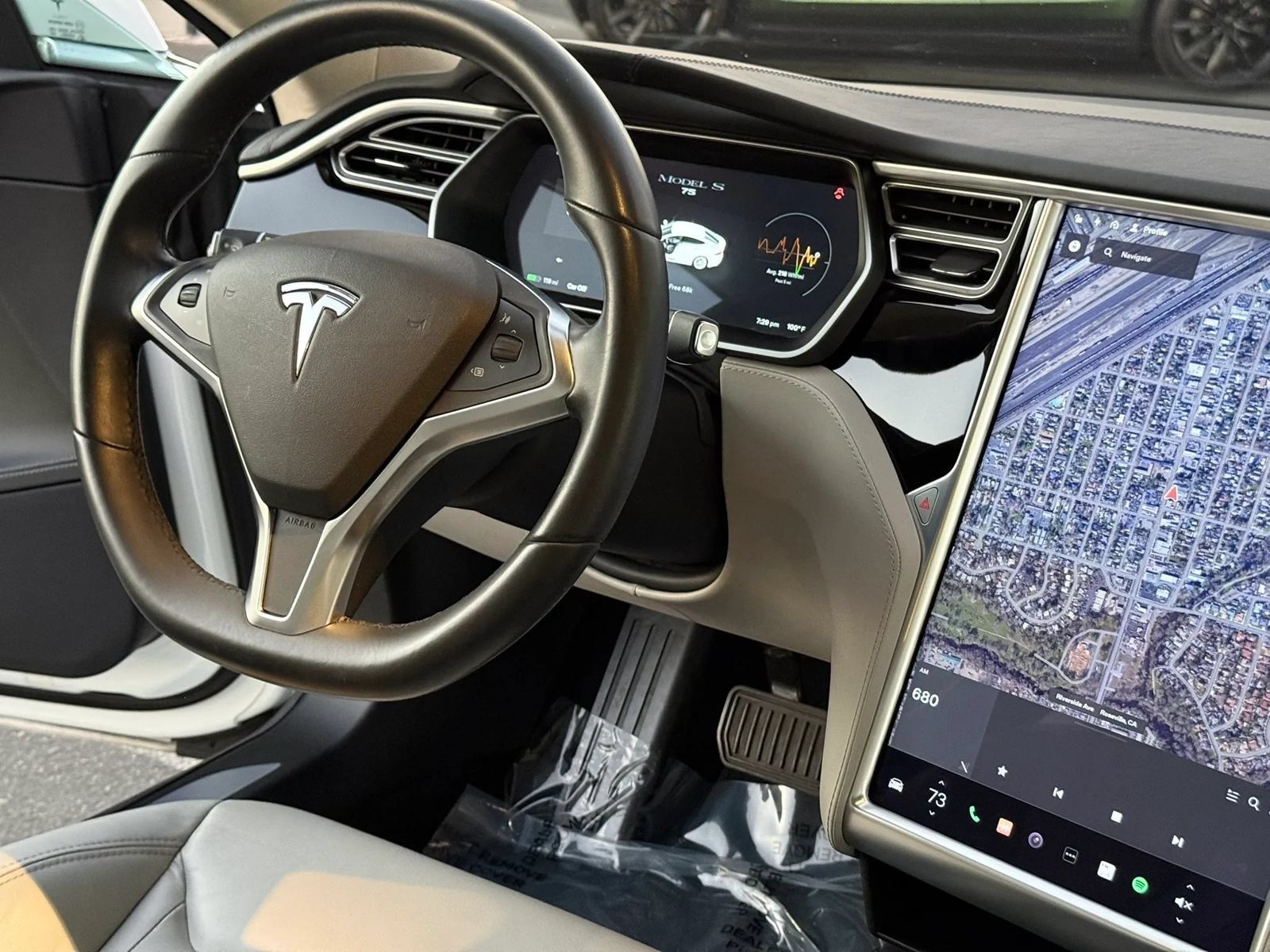 Used 2016 Tesla Model S 75 RWD image 12