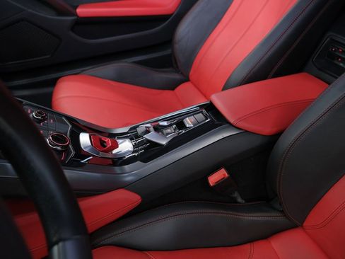 Used 2015 Lamborghini Huracan LP 610-4 AWD/4WD image 21