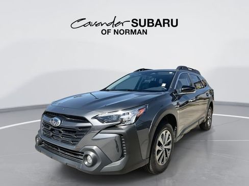 Used 2024 Subaru Outback Premium AWD/4WD image 1
