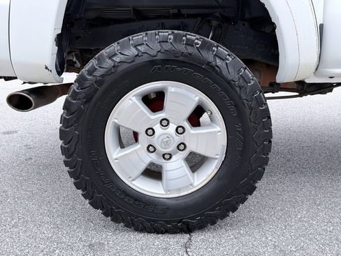 Used 2013 Toyota Tacoma Base V6 (M6) w/ TRD Sport Pkg image 28