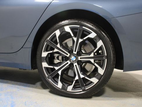 Certified 2025 BMW 330i xDrive Sedan w/ Premium Package image 25