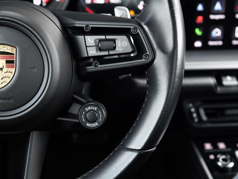 Certified 2022 Porsche 911 Carrera S RWD image 18