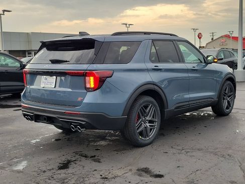 New 2026 Ford Explorer ST w/ Sun And Sound Package AWD/4WD image 4
