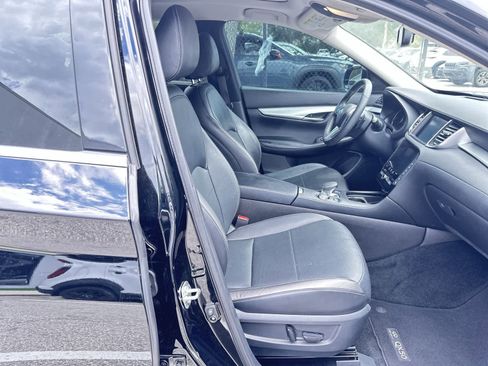 Used 2021 INFINITI QX50 Sensory FWD image 9