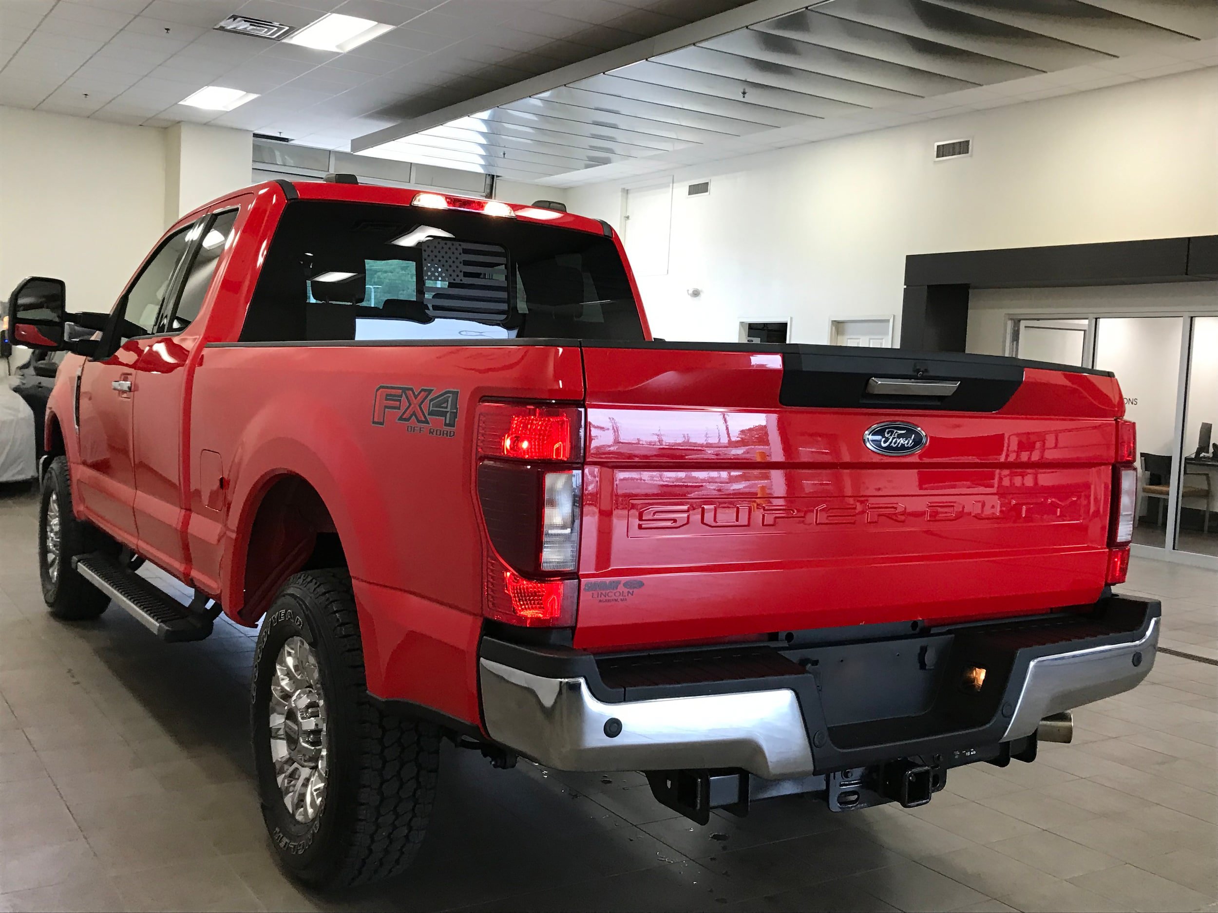 Certified 2020 Ford F350 XLT w/ XLT Premium Package AWD/4WD image 5