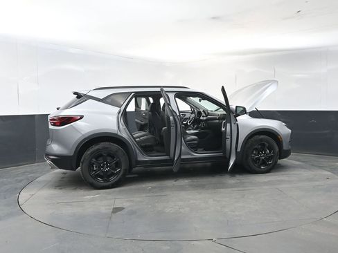 Used 2023 Chevrolet Blazer LT w/ Midnight/Sport Edition AWD/4WD image 26