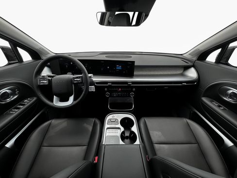 New 2026 Hyundai Ioniq 9 Limited AWD/4WD image 13