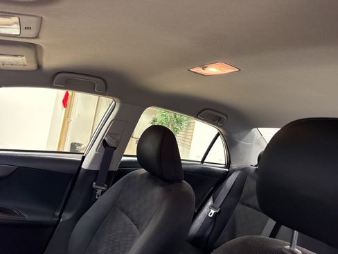 Used 2009 Toyota Corolla S image 13