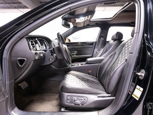 Used 2017 Bentley Flying Spur S V8 AWD/4WD image 9