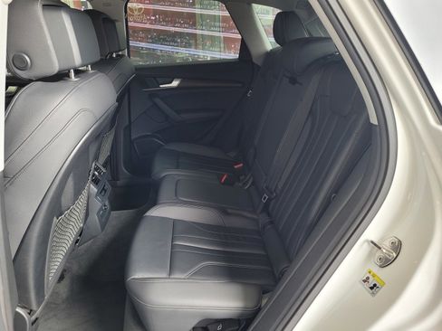 Used 2024 Audi Q5 2.0T Premium Plus image 12