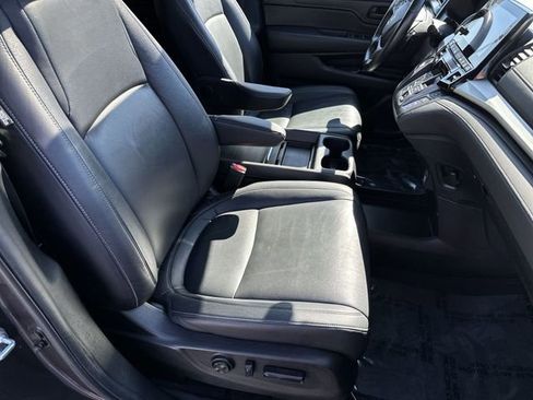Used 2024 Honda Odyssey EX-L image 28