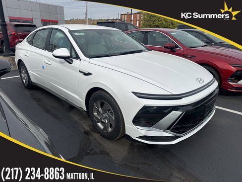 New 2026 Hyundai Sonata SE image 1