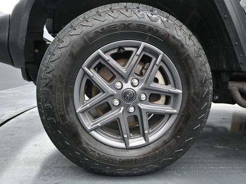 Used 2025 Jeep Wrangler Sport AWD/4WD image 25