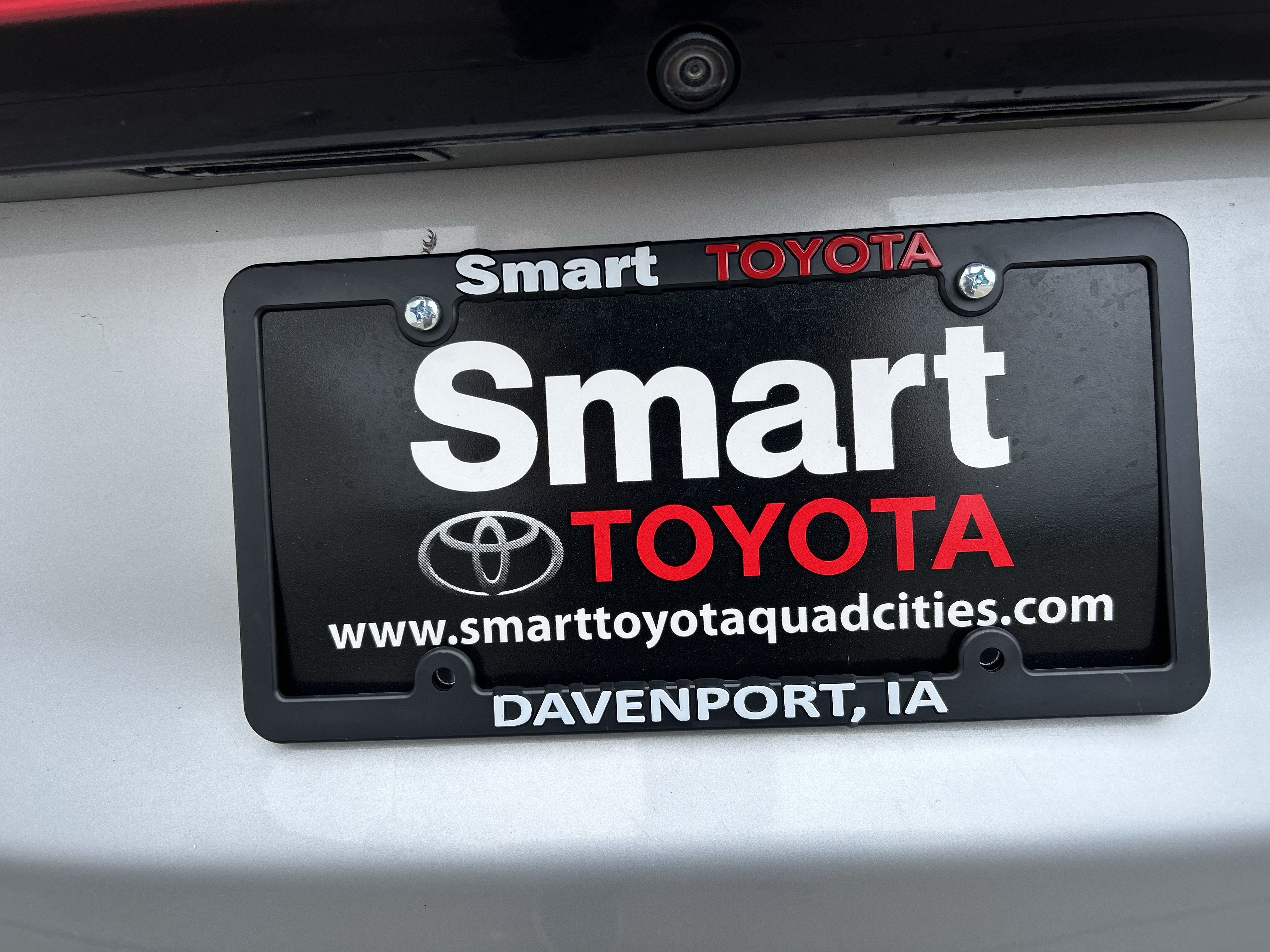Used 2023 Chrysler Pacifica Touring-L FWD image 10