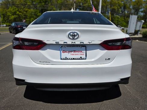 Used 2024 Toyota Camry LE FWD image 6