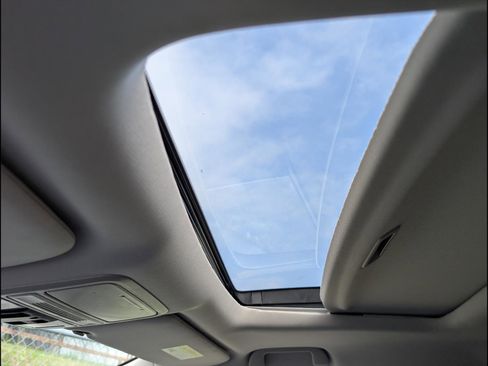 New 2026 Honda Odyssey Elite image 8