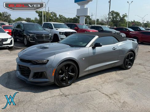 Used 2022 Chevrolet Camaro SS RWD image 3