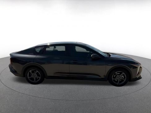 Used 2026 Kia K4 FWD image 16