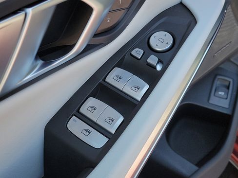 Used 2026 BMW M3 Competition w/ M Carbon Exterior Package AWD/4WD image 20