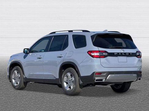 New 2026 Honda Pilot EX-L image 3