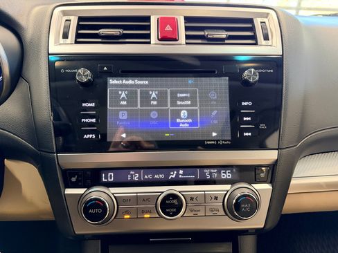 Used 2016 Subaru Outback 2.5i Premium image 32