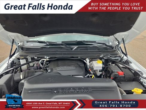 Used 2026 RAM 2500 Big Horn AWD/4WD image 8