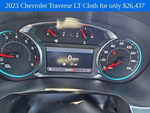 Used 2023 Chevrolet Traverse LT FWD image 26