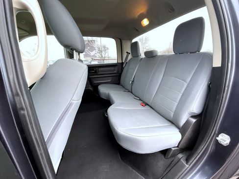 Certified 2019 RAM 1500 Express w/ Express Value Package image 20