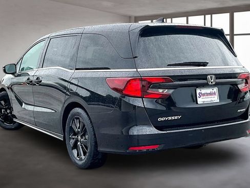 Certified 2024 Honda Odyssey Sport image 4