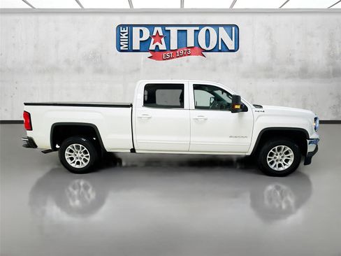 Used 2018 GMC Sierra 1500 SLE w/ Max Trailering Package AWD/4WD image 8