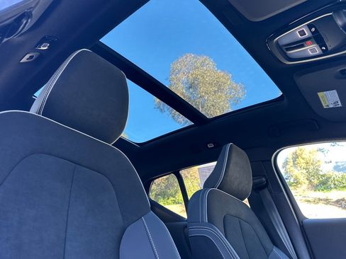 Certified 2023 Volvo XC40 Recharge Plus image 20