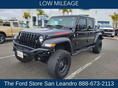 Used 2020 Jeep Gladiator Sport w/ Quick Order Package 24S AWD/4WD image 3