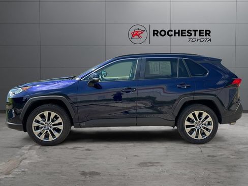 Certified 2019 Toyota RAV4 XLE Premium w/ All Weather Liner Package AWD/4WD image 2