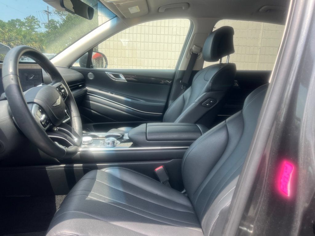 Used 2025 Genesis GV80 2.5T Standard AWD/4WD image 12