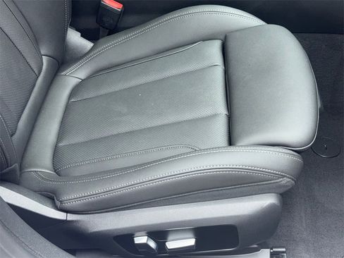 Used 2023 BMW i4 eDrive40 w/ M Sport Package image 51