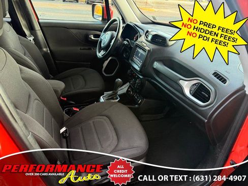 Used 2018 Jeep Renegade Latitude w/ Cold Weather Group image 8