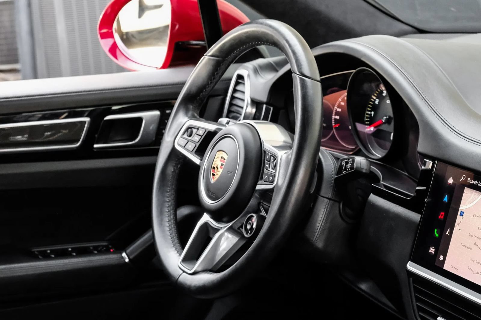 Used 2022 Porsche Cayenne GTS AWD/4WD image 12
