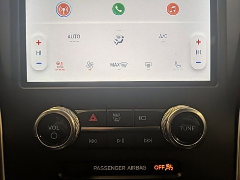 Certified 2024 Ford Edge SEL w/ Convenience Package image 20