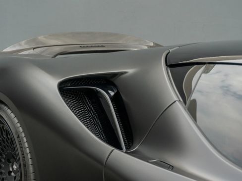 Used 2022 Ferrari SF90 Stradale Stradale Coupe 2D image 34