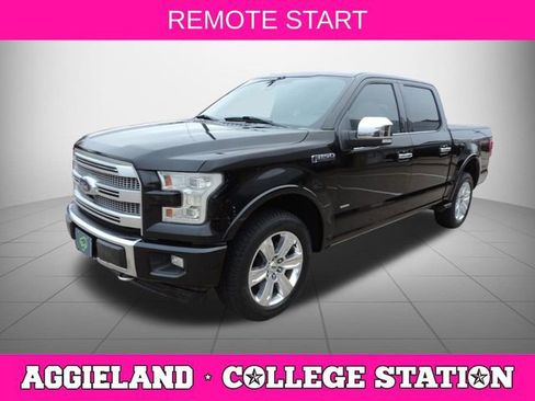 Used 2017 Ford F150 Platinum w/ Equipment Group 701A Luxury image 8