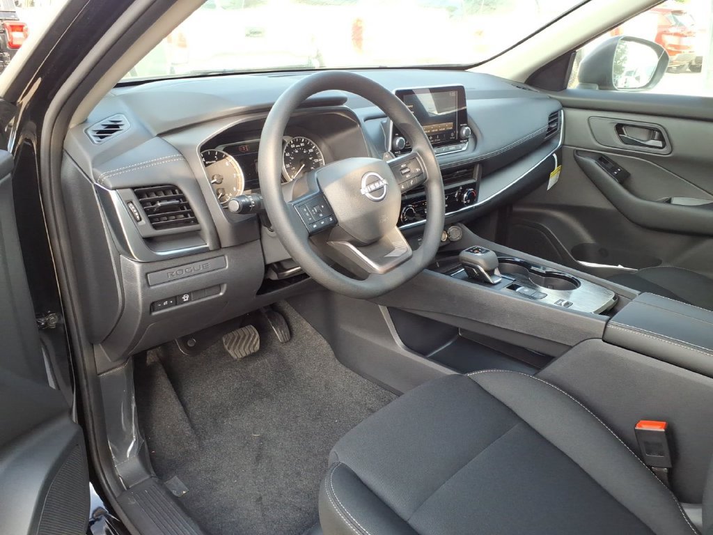 New 2026 Nissan Rogue S FWD image 8