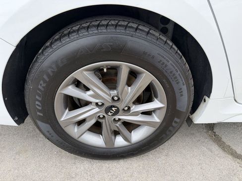 Used 2020 Kia Optima LX FWD image 13