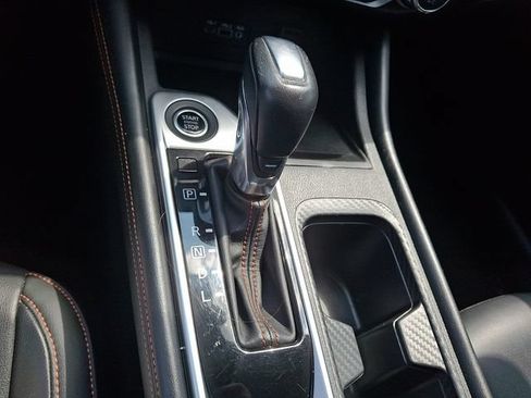 Used 2022 Nissan Sentra SR w/ SR Premium Package FWD image 16