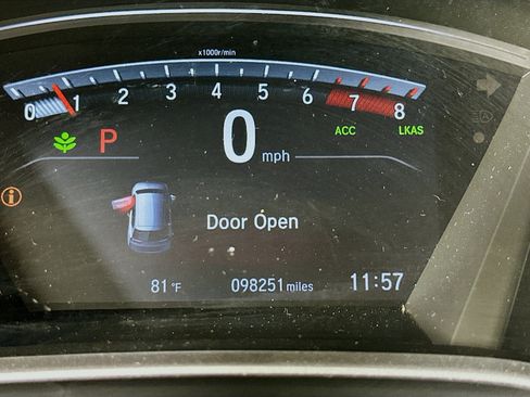 Used 2018 Honda CR-V Touring image 19