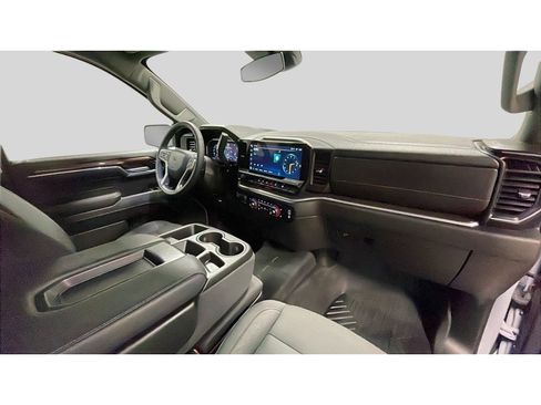 Certified 2024 Chevrolet Silverado 1500 RST image 16