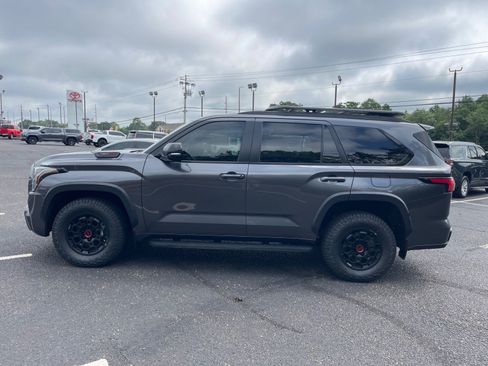 Used 2025 Toyota Sequoia TRD Pro AWD/4WD image 13