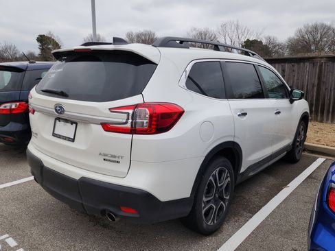 Used 2025 Subaru Ascent Touring w/ Popular Package #2 image 7