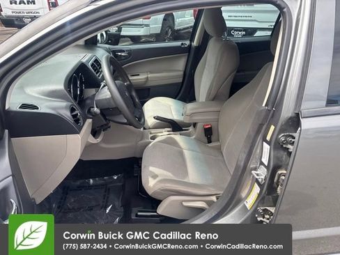 Used 2012 Dodge Caliber SXT FWD image 12