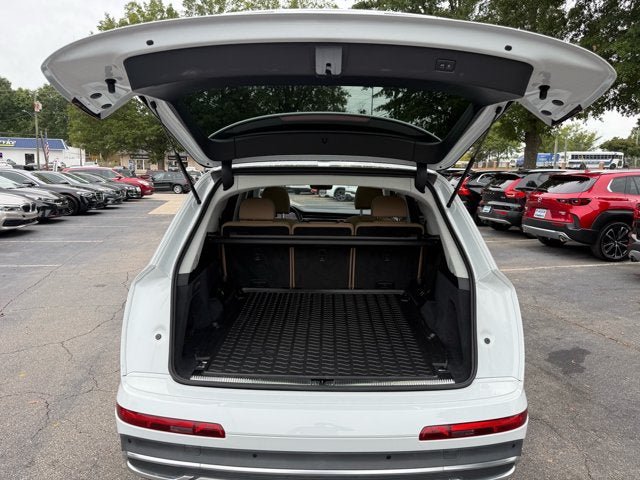 Used 2023 Audi Q7 3.0T Prestige AWD/4WD image 24